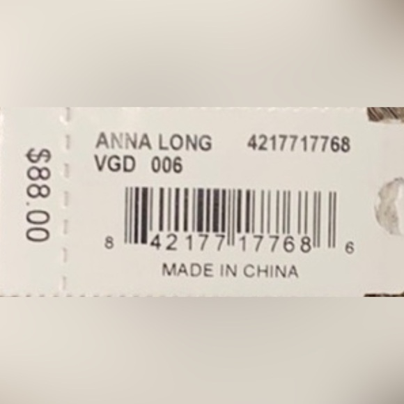 Kendra Scott Anna Necklace with Black Pyrite Pendant - Picture 9 of 10